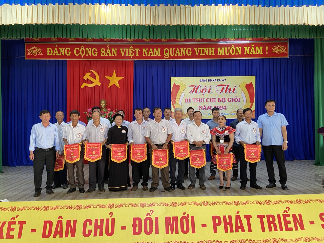BTG NỀN